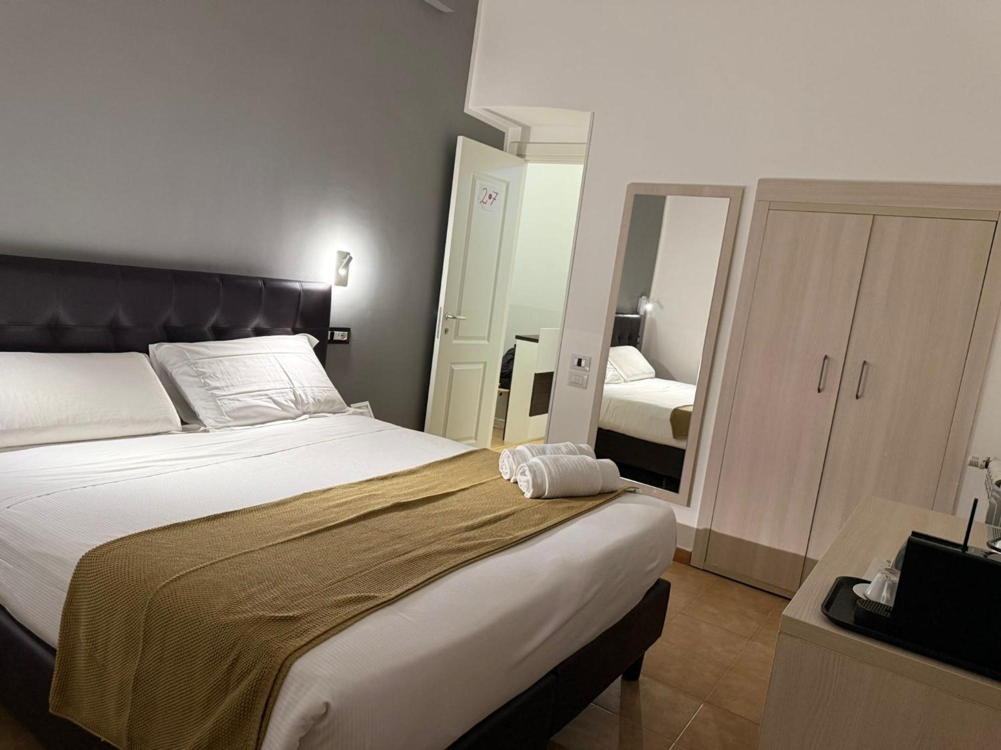 Conte Guesthouse Rome Buitenkant foto